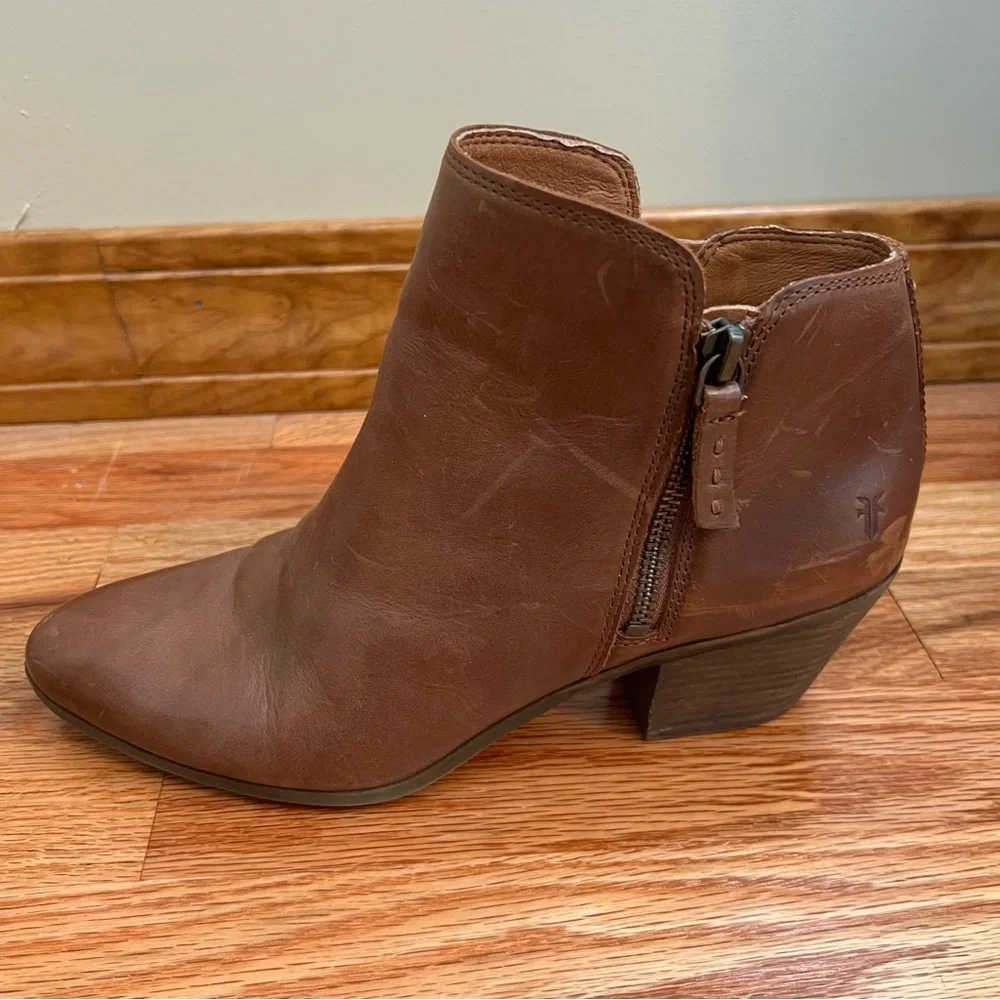 FRYE Judith Double Zip Booties Brown Leather Upper 9